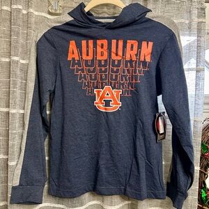 Auburn Tigers Long Sleeved T-Shirt NWT - Youth M